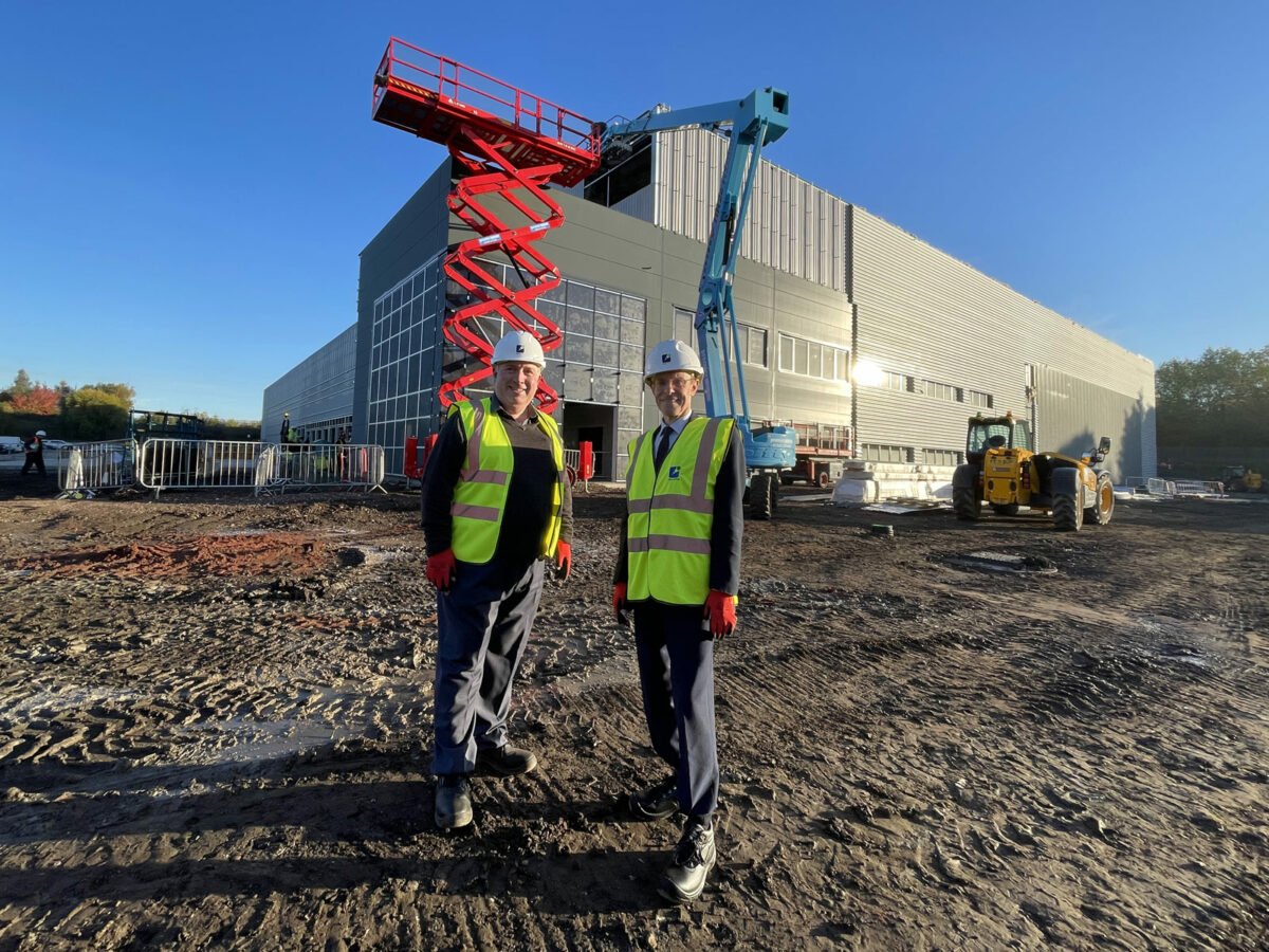 Mayor of the West Midlands visits Parallel 113 development in Darlaston ...